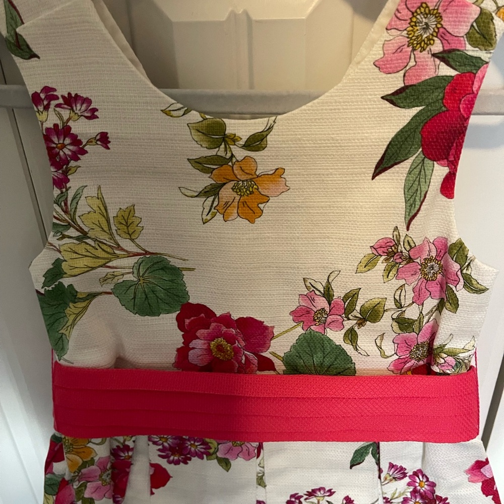 Abel & Lula Floral Sleeveless Dress with Pink Accents. NWT size 4 - Picture 2 of 5